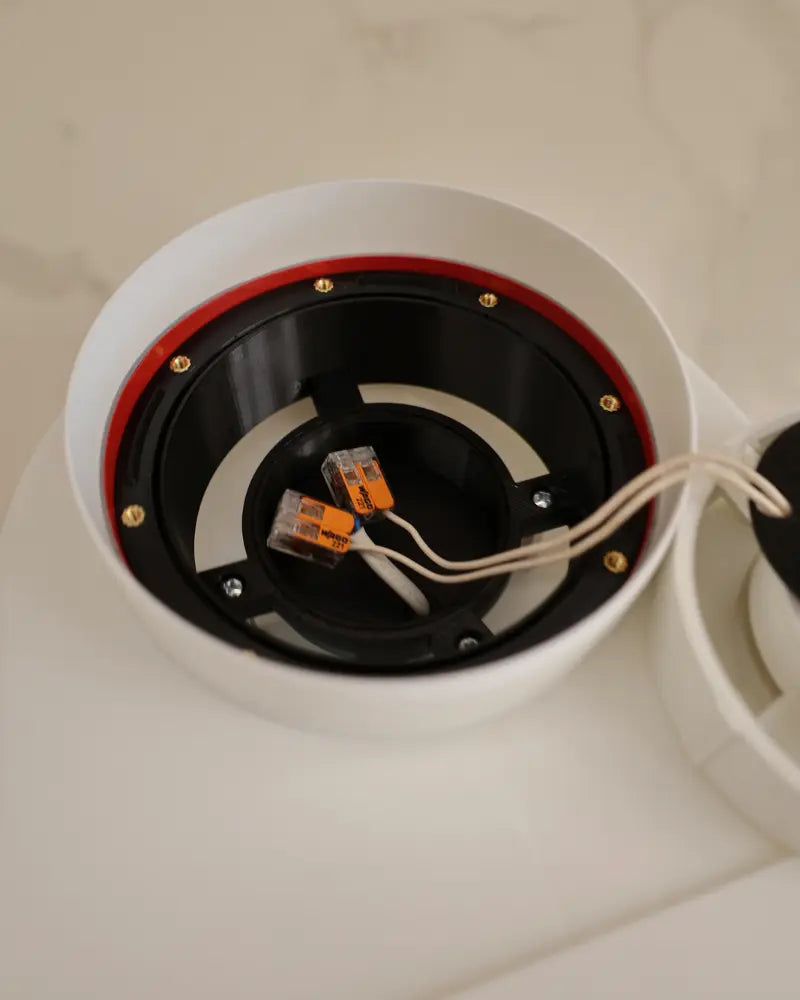 GRATKA SLIM 125 components: round vent face, motor unit, flat duct adapter